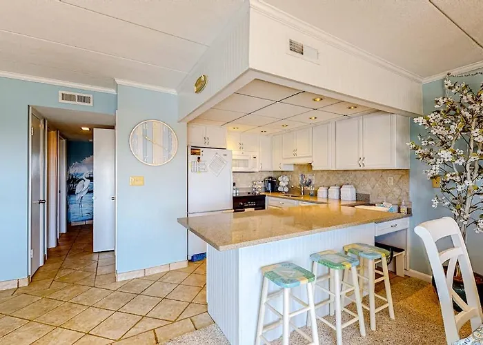 Water View With And Pool Access - Balcony Washer & Dryer And Ac