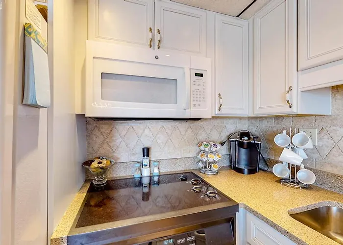 Holiday home Water View With And Pool Access - Balcony Washer & Dryer And Ac