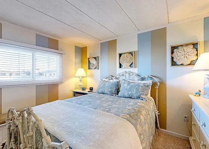 Water View With And Pool Access - Balcony Washer & Dryer And Ac * Ocean City