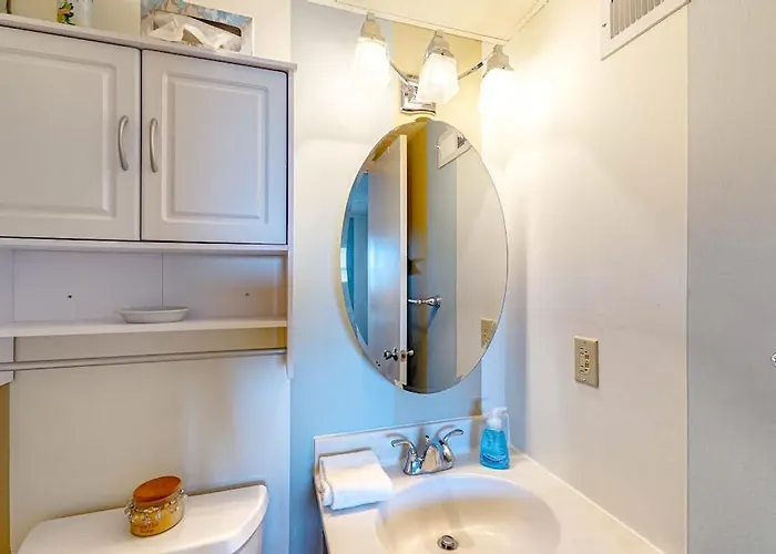Water View With And Pool Access - Balcony Washer & Dryer And Ac Holiday home *